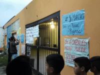 Vecinos de La Trinidad marcharon para pedir la renuncia del ... - Primera Fuente