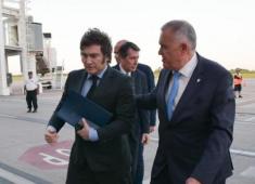 Milei recibe a gobernadores, incluyendo a Jaldo, para Impulsar el debate de reformas